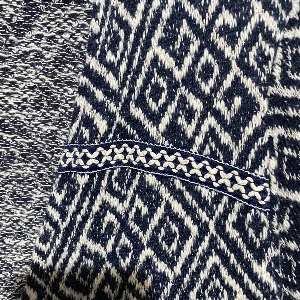 Cardigan - Picture 3 of 4